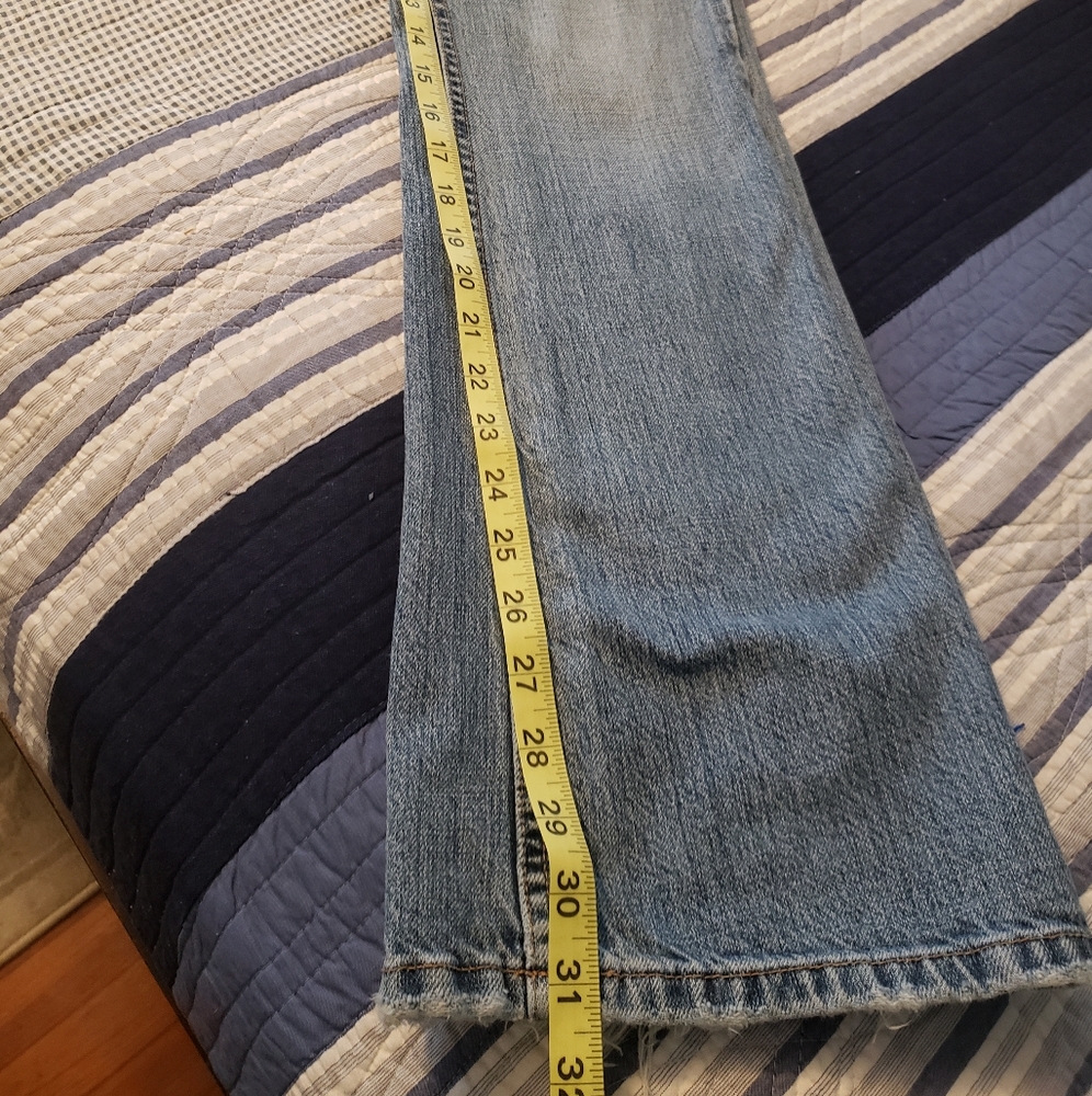 JUST REDUCED Hollister 1922 Jeans - Picture 8 of 9